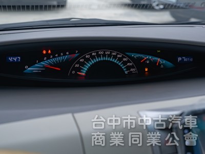 一手車里程保證 只跑8萬多公里 電動尾門雙電動滑門 全新安卓機(前後)螢幕