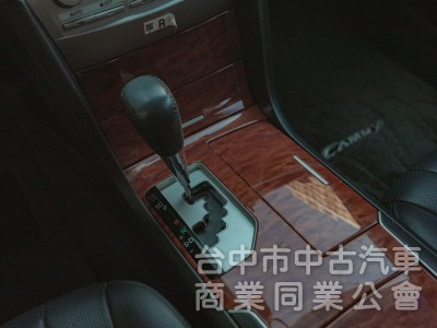 全車原廠鈑件 原廠保養紀錄 里程保證 已第三方認證 可全額貸款