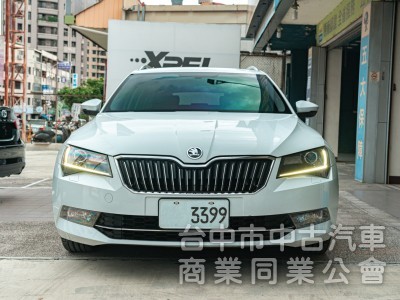 Superb Combi 全景天窗 HID氙氣頭燈 MIB多媒體資訊娛樂系統 可全額貸款