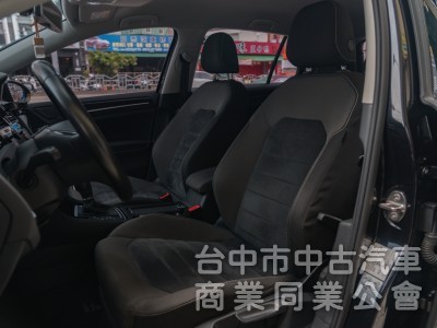 輕化鋁圈 全車原鈑件 HID氙氣頭燈 定速巡航 倒車圖像輔助 可全額貸
