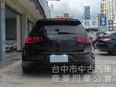 輕化鋁圈 全車原鈑件 HID氙氣頭燈 定速巡航 倒車圖像輔助 可全額貸