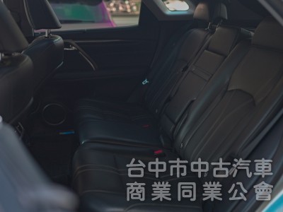RX 200t  旗艦版 全景天窗 原廠鈑件 環景影像系統 ACC主動跟車系統 可全額貸款