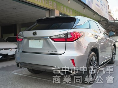 RX 200t  旗艦版 全景天窗 原廠鈑件 環景影像系統 ACC主動跟車系統 可全額貸款