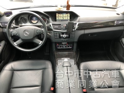 2012M-BENZ W212 E350 276新引擎 中華賓士總代理 實跑8萬公里無事故泡水..五大保證.極品