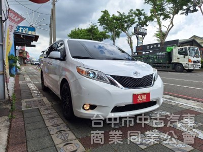 2016豐田SIENNA 七人座豪華休旅車 電動滑門 電動座椅 大螢幕 定速..挑戰全台最優惠價格