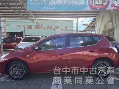 2014年 Nissan Tiida 5D Turbo 1.6 原鈑件 恆溫 I-key 導航 社會新鮮人優質的代步首選