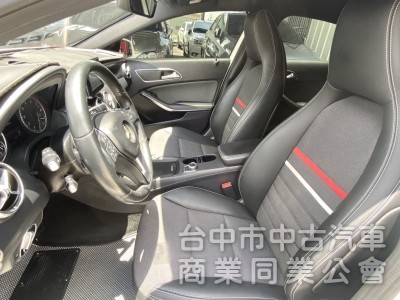 2015年式 M-Benz  A180 1.6  小鋼砲 一手女用車 渦輪引擎 電動座椅 恆溫 入手歐系五門小車最佳首選