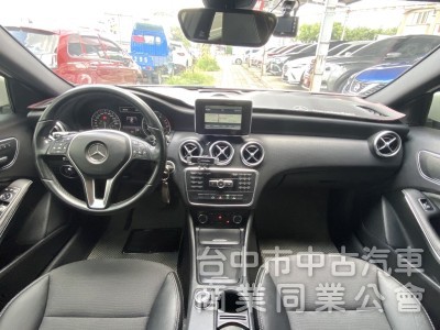 2015年式 M-Benz  A180 1.6  小鋼砲 一手女用車 渦輪引擎 電動座椅 恆溫 入手歐系五門小車最佳首選