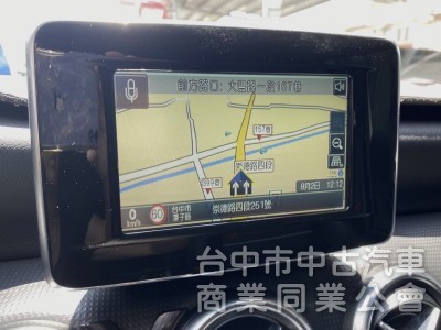 2015年式 M-Benz  A180 1.6  小鋼砲 一手女用車 渦輪引擎 電動座椅 恆溫 入手歐系五門小車最佳首選