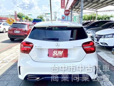 2017年 M-Benz A180 1.6 AMG LINE 總代理 原鈑件 僅跑5萬公里好開好操控 便宜入手賓士小鋼砲