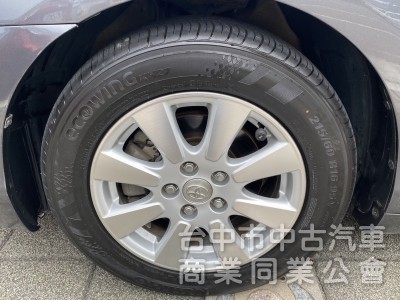 2007年 Toyota  Camry  2.0  E版 里程少 黑內裝 HID頭燈 雙區恆溫 妥善率高的國民家庭房車