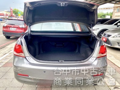 2007年 Toyota  Camry  2.0  E版 里程少 黑內裝 HID頭燈 雙區恆溫 妥善率高的國民家庭房車