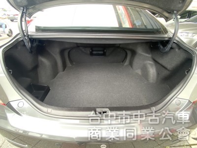 2007年 Toyota  Camry  2.0  E版 里程少 黑內裝 HID頭燈 雙區恆溫 妥善率高的國民家庭房車