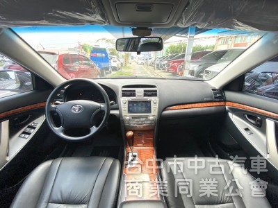 2007年 Toyota  Camry  2.0  E版 里程少 黑內裝 HID頭燈 雙區恆溫 妥善率高的國民家庭房車