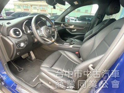 2021年式 M-BENZ GLC300 AMG 4MATIC 2.0 總代理 輕油電 僅跑5萬公里 最暢銷德系休旅車