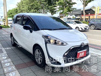 2022年 TOYOTA SIENTA 1.8 七人座 豪華+版 只跑1萬公里 雙電滑門 影音精裝升級 原廠保固中