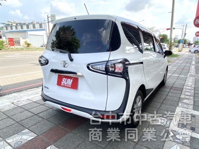 2022年 TOYOTA SIENTA 1.8 七人座 豪華+版 只跑1萬公里 雙電滑門 影音精裝升級 原廠保固中