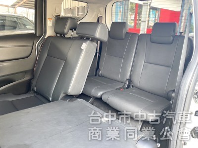 2022年 TOYOTA SIENTA 1.8 七人座 豪華+版 只跑1萬公里 雙電滑門 影音精裝升級 原廠保固中