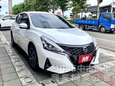 2022年 Nissan TIIDA 5D 1.6 J版 原鈑件 僅跑1.2萬公里 LED頭燈 環景影像 都會型時尚小車