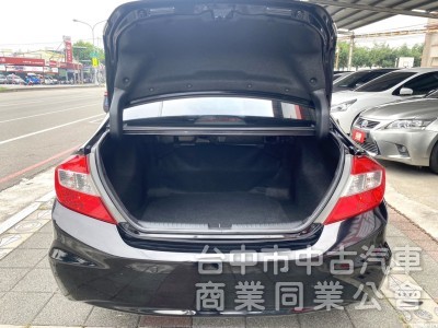 2012年 HONDA  Civic  K14  1.8  VTi 原鈑件 恆溫 定速 舒適好開 養護不費心 經典不敗款