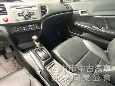 2012年 HONDA  Civic  K14  1.8  VTi 原鈑件 恆溫 定速 舒適好開 養護不費心 經典不敗款