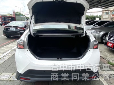 2016年 TOYOTA Altis X 1.8 經典版 Safety+ 恆溫  I-Key  定速 實用 帥氣 兼具 