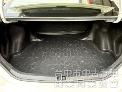 2016年 TOYOTA  ALTIS 1.8 經典版Safety+ 恆溫 I-Key 車況好 氣氛佳 熱門車款首選