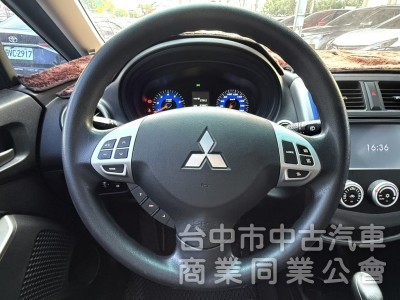 2015年 Mitsubishi Colt Plus 1.5 尊榮型 原鈑件 I-Key 恆溫空調 小型休旅時尚都會小車