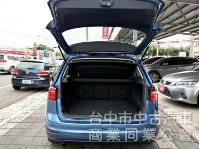 2016年式 福斯 GOLF  Sportsvan  TSI  1.2 僅跑4.9萬公里 省油省稅超有感 一手車代步首選