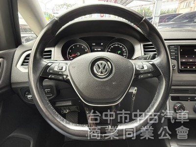 2016年式 福斯 GOLF  Sportsvan  TSI  1.2 僅跑4.9萬公里 省油省稅超有感 一手車代步首選