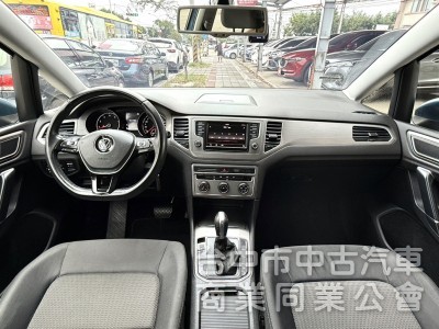 2016年式 福斯 GOLF  Sportsvan  TSI  1.2 僅跑4.9萬公里 省油省稅超有感 一手車代步首選