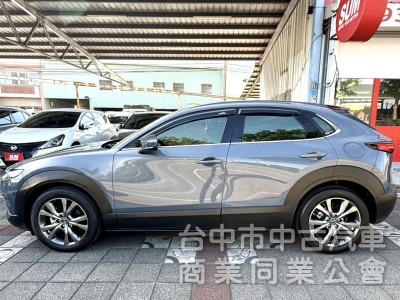 2023年 Mazda CX-30 Signature 型動旗艦版 僅跑5千公里 ACC  BOSE音響 新車原廠保固中