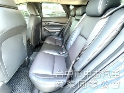 2023年 Mazda CX-30 Signature 型動旗艦版 僅跑5千公里 ACC  BOSE音響 新車原廠保固中