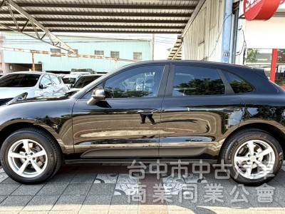 2015年式 保時捷 Macan S 2.0T 總代理 原鈑件 只跑11萬公里 奢豪霸氣 高貴不貴 免百萬輕鬆入主