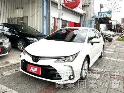 2019年 TOYOTA  Altis  1.8  豪華版 選配原廠影音 ACC 恆溫 定速 妥善率高 好入手的國民神車