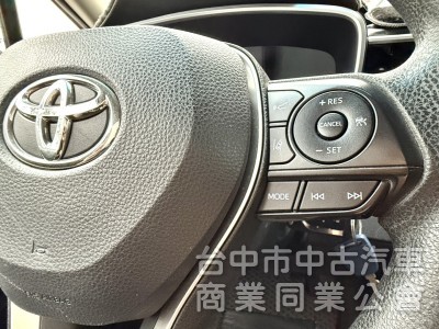 2019年 TOYOTA  Altis  1.8  豪華版 選配原廠影音 ACC 恆溫 定速 妥善率高 好入手的國民神車