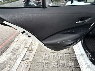 2019年 TOYOTA  Altis  1.8  豪華版 選配原廠影音 ACC 恆溫 定速 妥善率高 好入手的國民神車