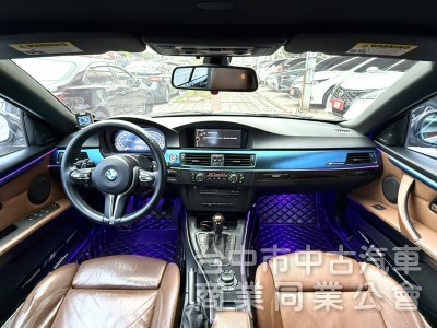 010年 BMW  335i Convertible 雙門硬頂敞篷轎跑 大馬力 市場稀有車種 魅力十足 開出去就是帥