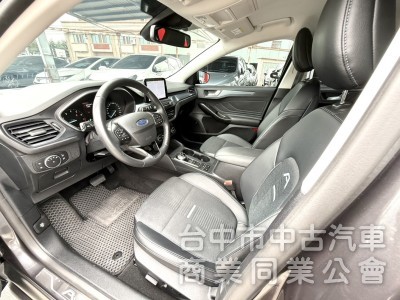 2021年 FORD  Focus  Active 任性版 原鈑件 僅跑3萬公里 ACC  B&O音響 超保值 時尚小車