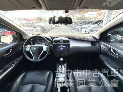 2018年 Nissan TIIDA 5D 1.6 豪華版 原鈑件 影音藍芽 盲點偵測 數位電視 省油省稅 小車大空間