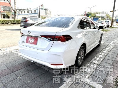 2021年式 TOYOTA Altis 1.8 豪華版 選配原廠影音 ACC跟車 定速 恆溫 代步首選 平價國民神車