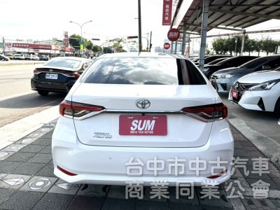 2021年式 TOYOTA Altis 1.8 豪華版 選配原廠影音 ACC跟車 定速 恆溫 代步首選 平價國民神車