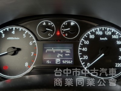 2014年 Nissan TIIDA 5D 1.6 豪華版 空力套件 I-Key 恆溫 定速 市場熱銷 絕佳都會代步美車