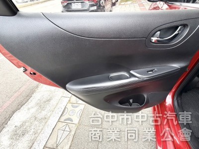 2014年 Nissan TIIDA 5D 1.6 豪華版 空力套件 I-Key 恆溫 定速 市場熱銷 絕佳都會代步美車