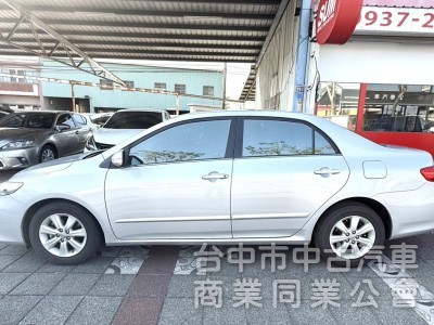 2011年 TOYOTA  Altis  1.8  E版 一手車 原鈑件 恆溫 定速 超美車況 好保養 通勤代步最佳選擇