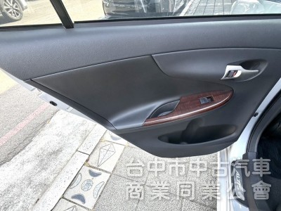 2011年 TOYOTA  Altis  1.8  E版 一手車 原鈑件 恆溫 定速 超美車況 好保養 通勤代步最佳選擇