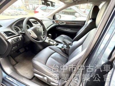 2015年 Nissan Sentra 1.8 傳奇版 原鈑件 認證車 定速巡航 感應頭燈 舒適感極佳的大型房車