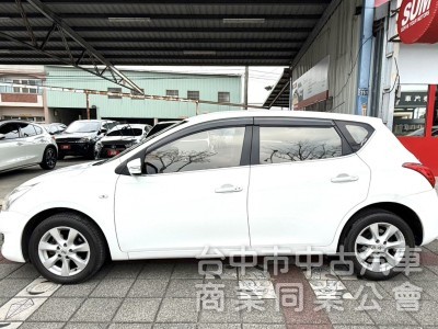 2015年 NISSAN TIIDA 5D 1.6 豪華影音版 恆溫 I-Key 定速 舒適好開 高保值 五門代步車首選