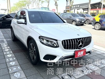 2019年 M-Benz GLC 220d 4MATIC 柴油 總代理 原鈑件 環景影像 電動座椅 豪華大空間運動休旅車