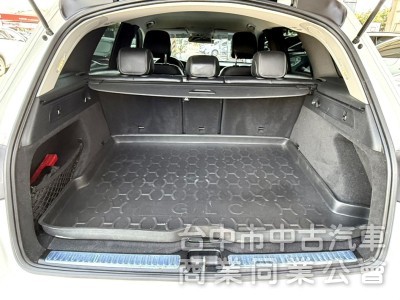 2019年 M-Benz GLC 220d 4MATIC 柴油 總代理 原鈑件 環景影像 電動座椅 豪華大空間運動休旅車